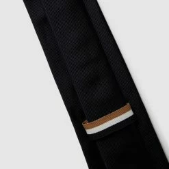 BOSS Krawatte Mit Feiner Struktur (7,5 Cm) - Marineblau -Wilvorst Geschäft 64o4shaf70q3ghhl8p158ga28d0kkhi39gq3gk1ia9442hqa9l64scqm9ks4odi3ah2kgcpna15l0l1j70o3gcr360sm4p1n60oj8o9kckrm2e1j6sp68chj75i68dph65h34cg