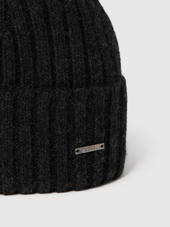 BOSS Beanie Mit Label-Detail Modell 'T-Lino' - Schwarz 2 BOSS Beanie Mit Label-Detail Modell 'T-Lino' - Schwarz – Bild 2
