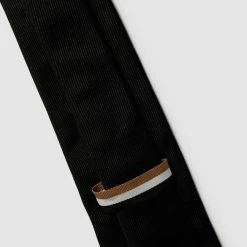 BOSS Krawatte Mit Feiner Struktur (7,5 Cm) - Schwarz -Wilvorst Geschäft ad9l0la58kr4ch2l88o30k1m8kq56kpgakpkoc259h6j8ci388o4uja48cr52e1m8cs3gh9i8oo46jid8so3ee9hcpgjce1g6or30c1k6cq38ob3ccomad366kpm8e1kcgrj0c8